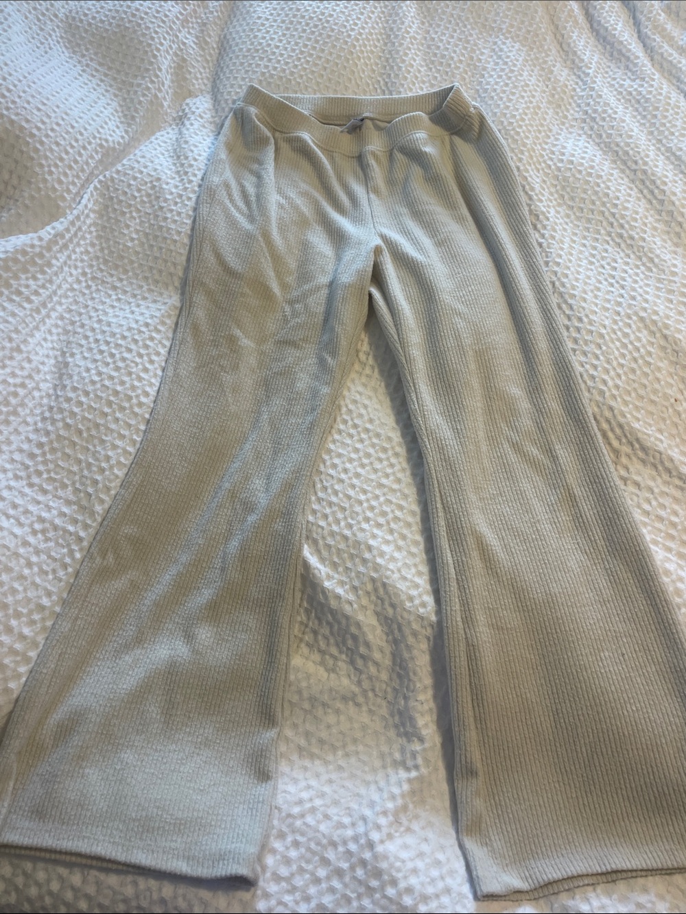 Old Navy Cream Ribbed Flare Knit Pants